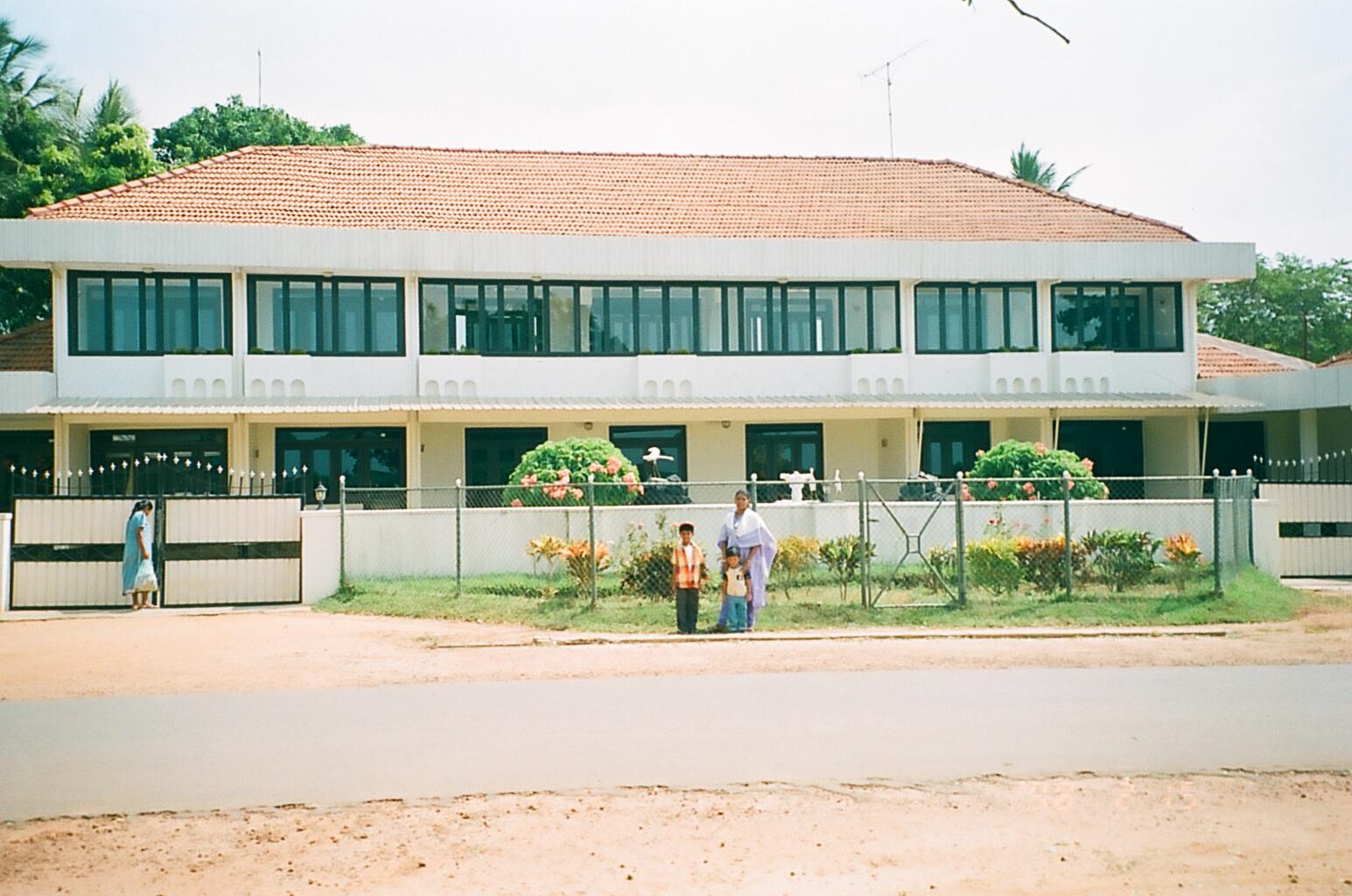 large.TankviewhotelfromartistPukazhenthi