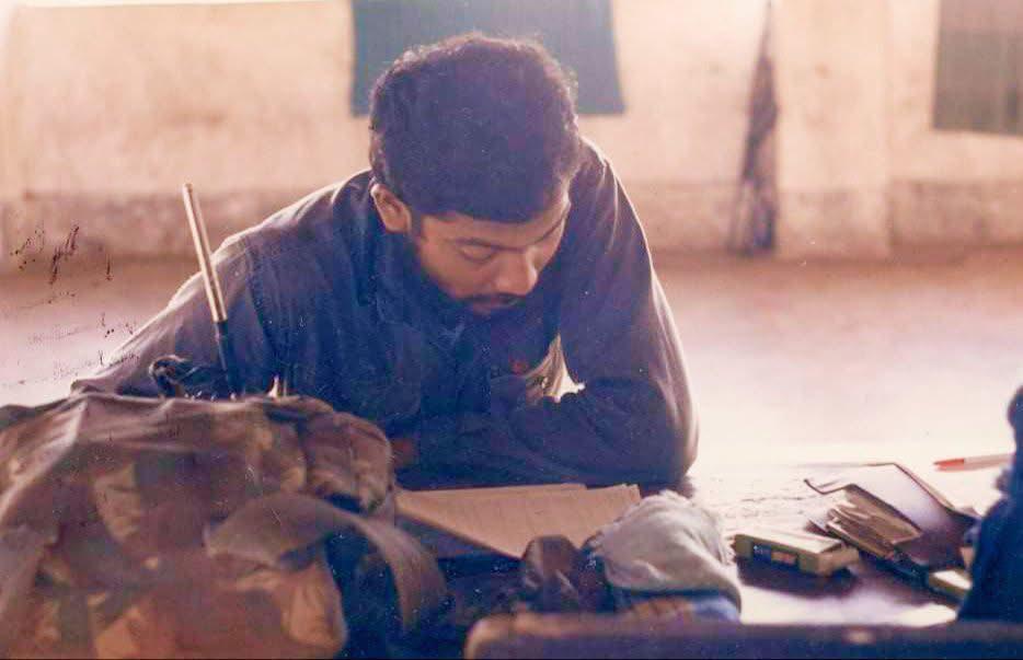 large.jeyam.jpg.59df510e336f9c089c5b54a4