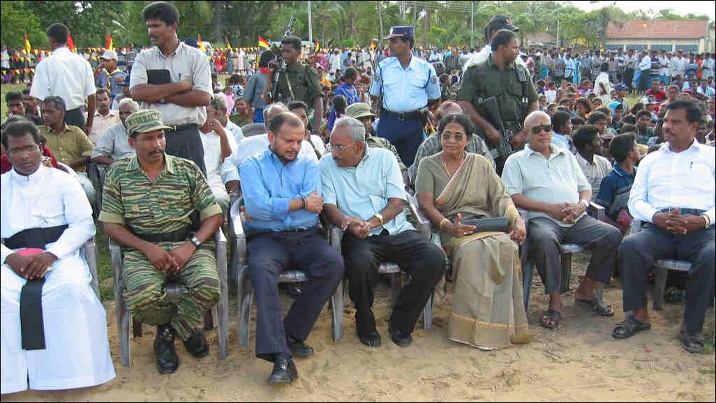 large.mayday_3_rally.jpg.ac9ab9f1a07b89b