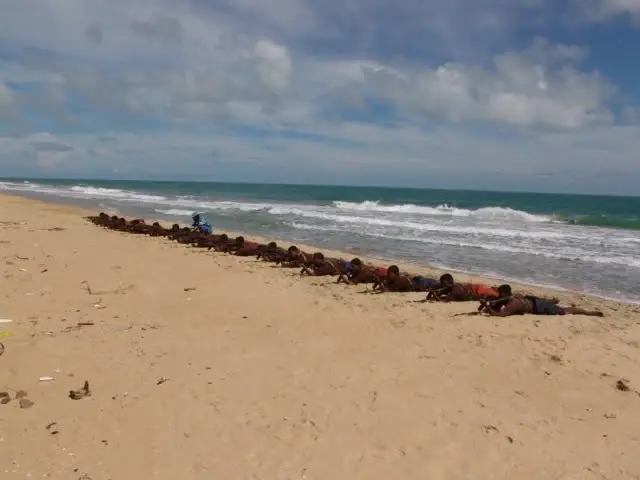 large.underwatertraining(1).webp.a4e84b7