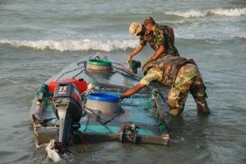 large.lttelowprofilevessalbeachedafterit