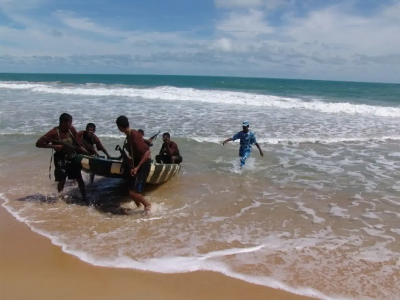 large.underwater(2).webp.d60fdb14bb4119c