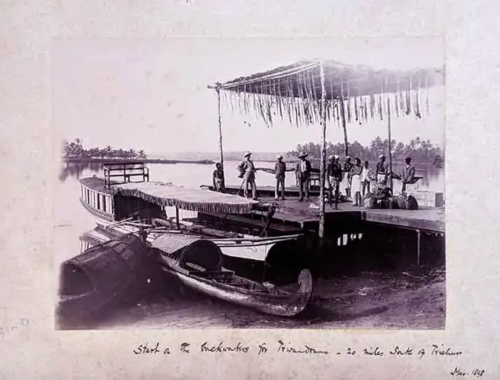 Kerala boats of backwater (3). | I heard that the big one was called "Kanna Padaku" by Malayalis, but not sure
