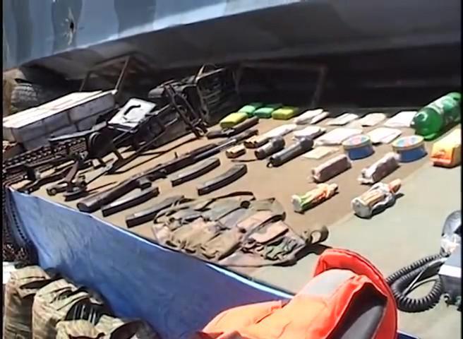 large.equipmentsfromtheWaveRiderclassInt