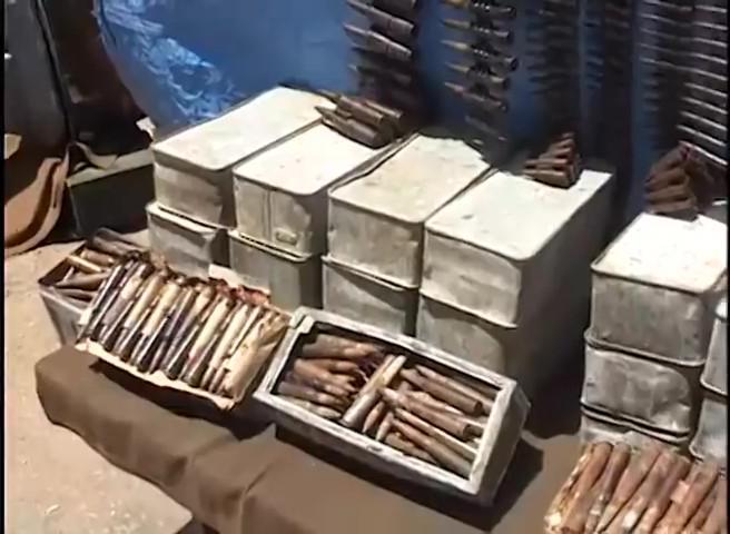 large.equipmentsfromtheWaveRiderclassInt