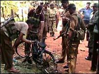 24 feb 2008 - Black Tiger' attack in a Bicycle bomb - Killed: The TMVP members were identified as Sivananthan Jegan, 22, and Nandakumara Uma Regan, 21 | Sinhala police and TMVP members seen inspecting the cycle