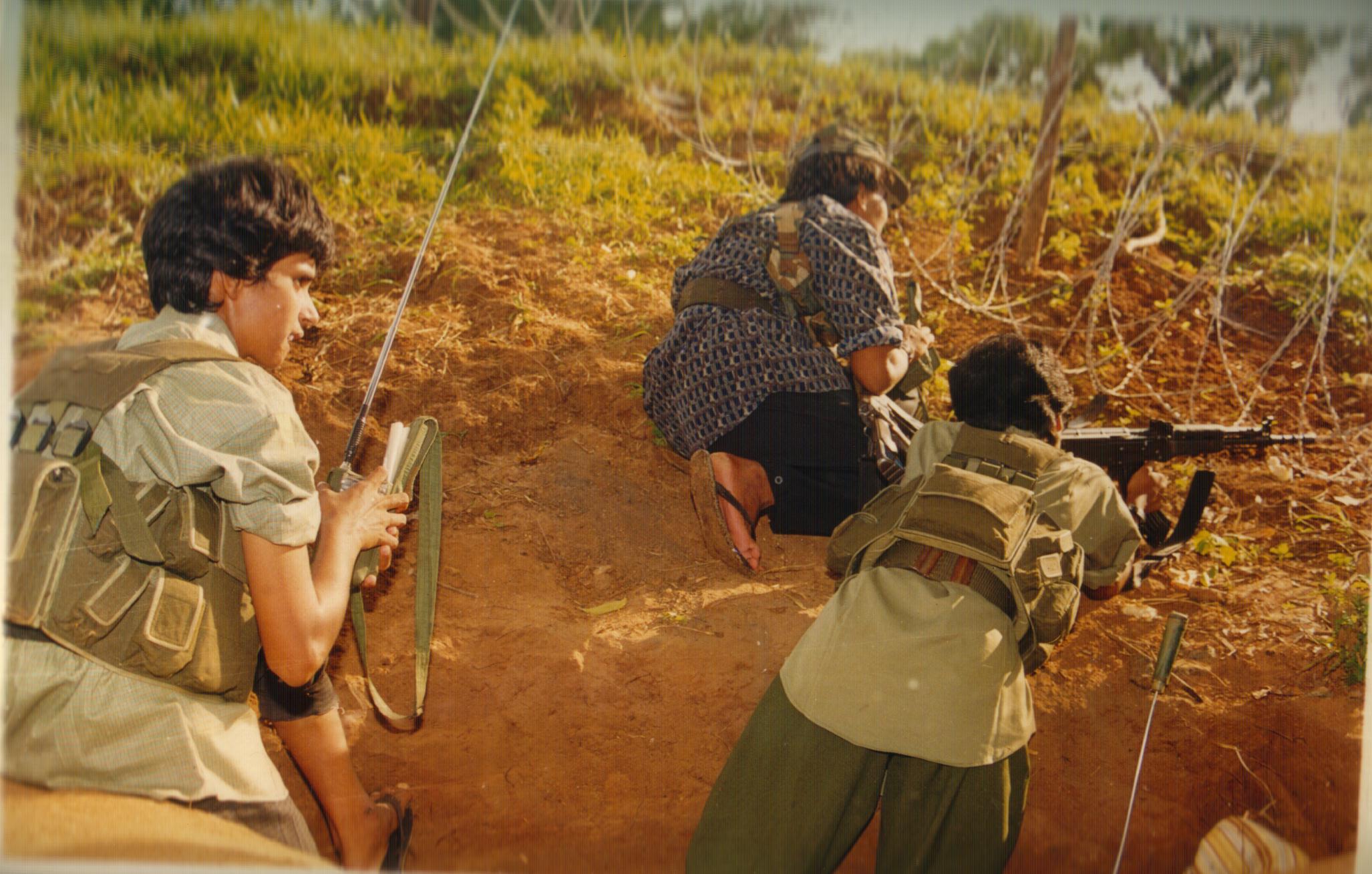 large.-UnceasingWaves-3southernVanniBattles-1999(21).JPG.39829d14ea2876a1424fefd37bc34644.JPG