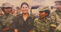 ltte troopers with sl army major in Chengkaladi 2002.jpg